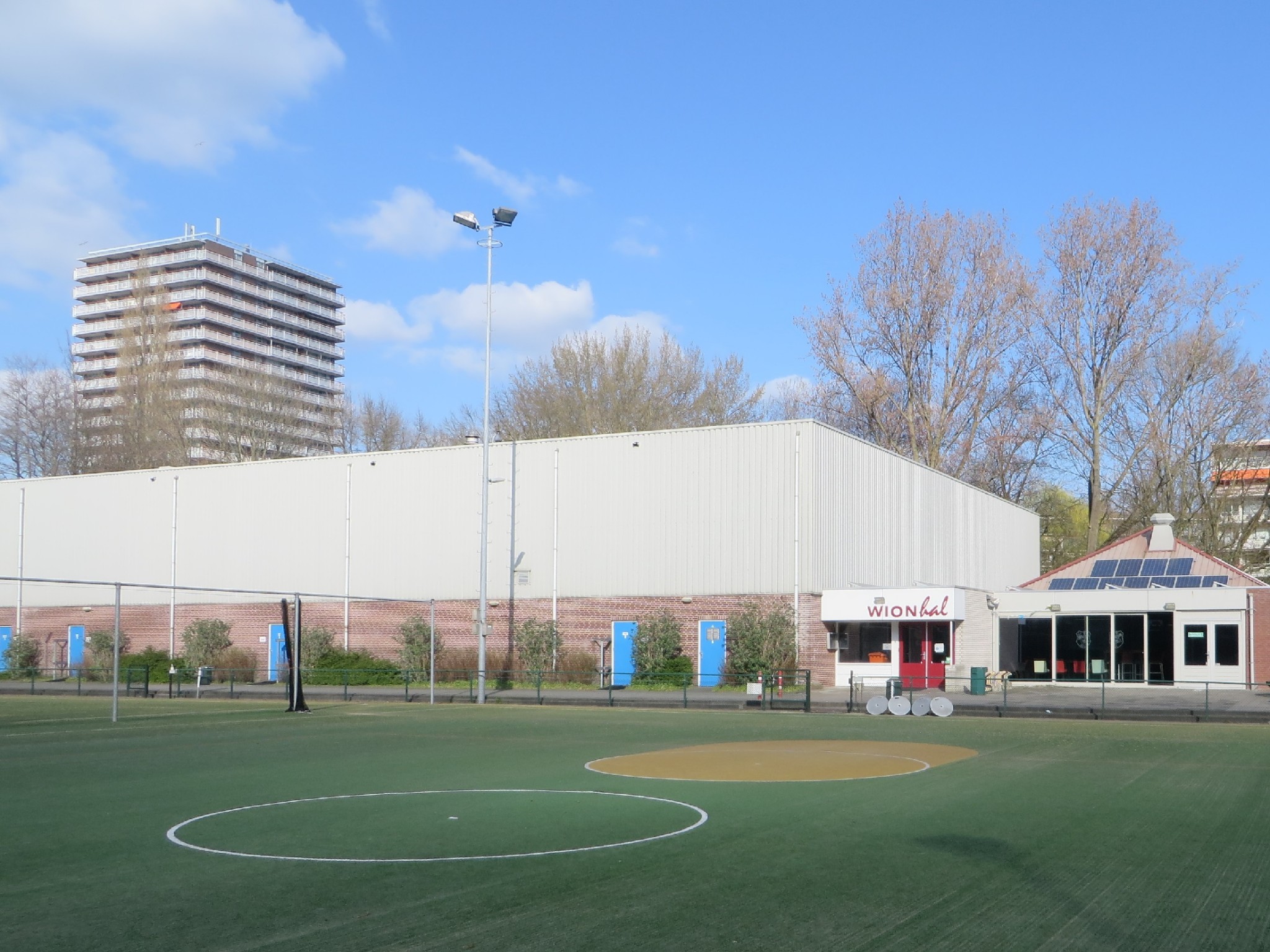 Dak Reparatie Sporthal WION